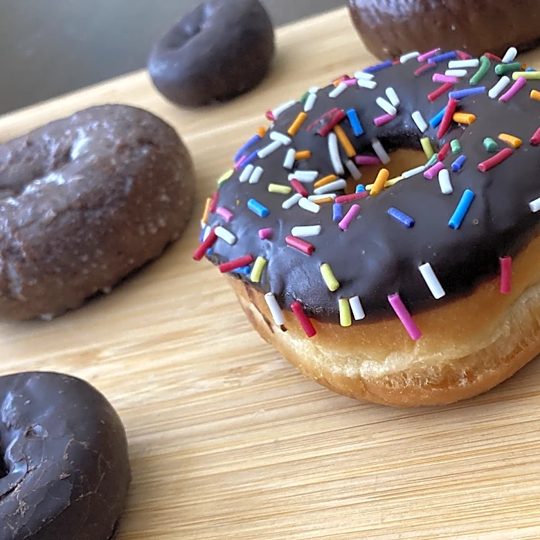 Grocery Store Bakery Chocolate Donuts, Ranked Worst To Best