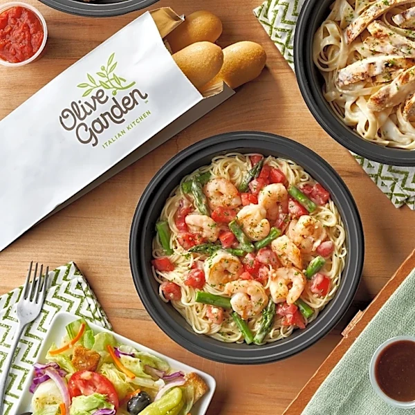 Don't Be Shy About Utilizing This Unlimited Olive Garden Perk