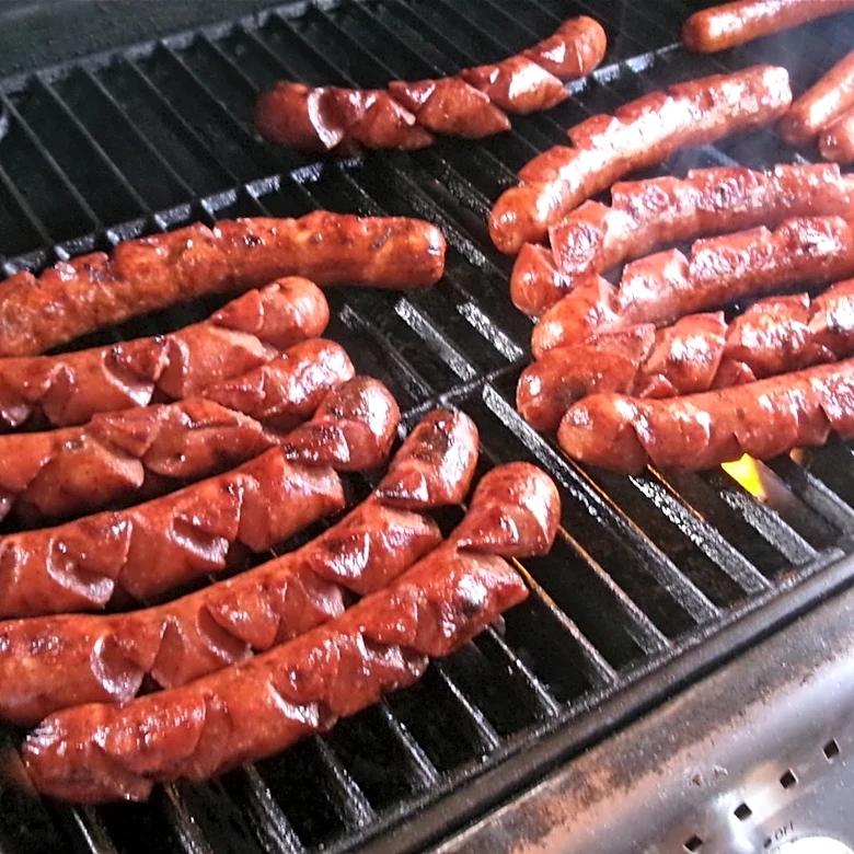 This 3-Ingredient Marinade Completely Changes Grilled Hot Dogs