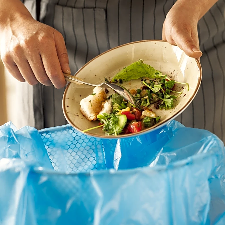 What These 11 Major Chain Restaurants Do With All Their Leftovers
