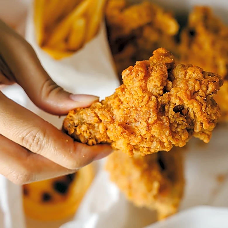 13 Fried Chicken Chains That Aren't Worth The Hype, According To Customers