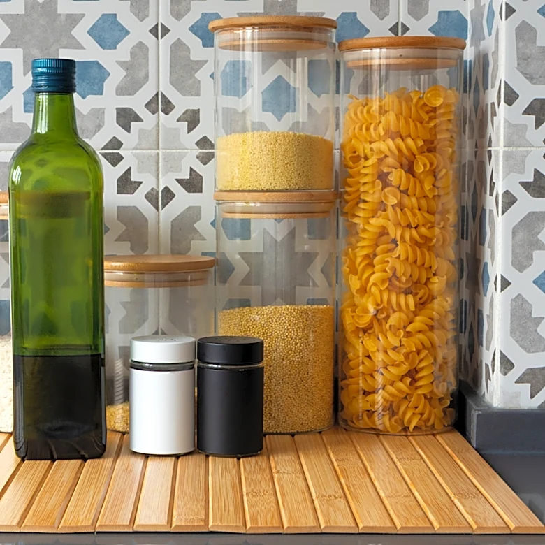 Why Olive Oil Belongs In Its Original Bottle