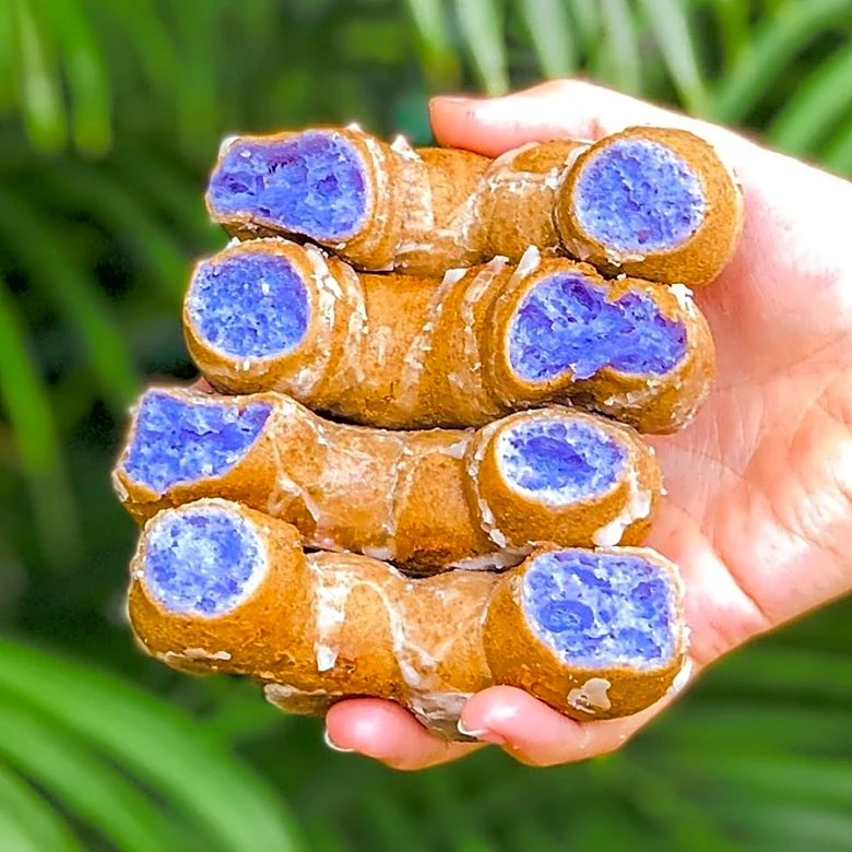 This 1950 Honolulu Bakery Serves One Of Hawaii's Most Iconic Treats