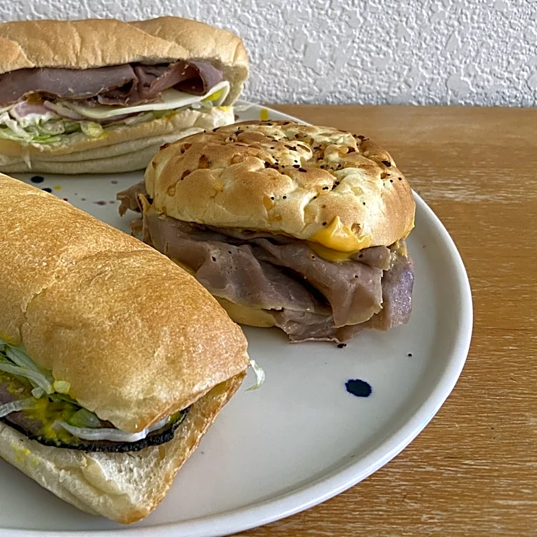 This Fast Food Roast Beef Sandwich Outperforms Many Casual Chains'