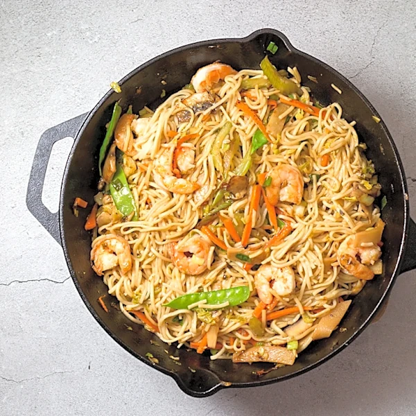 Easy Shrimp Lo Mein Recipe