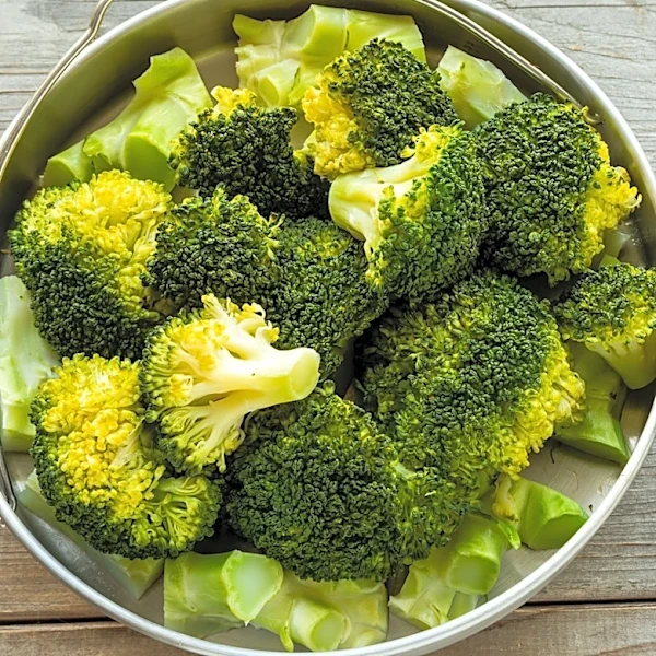 Turn Broccoli Into A Flavor-Packed Side, Texas Roadhouse Style