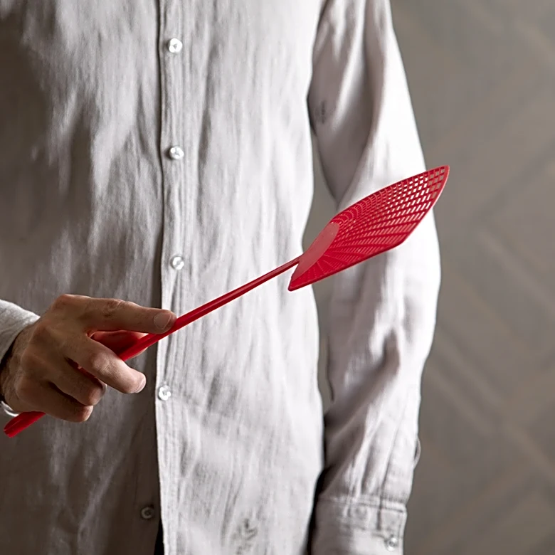 Tired Of Fruit Flies In Your Kitchen? This Type Of Beverage Can Help Solve Your Problem