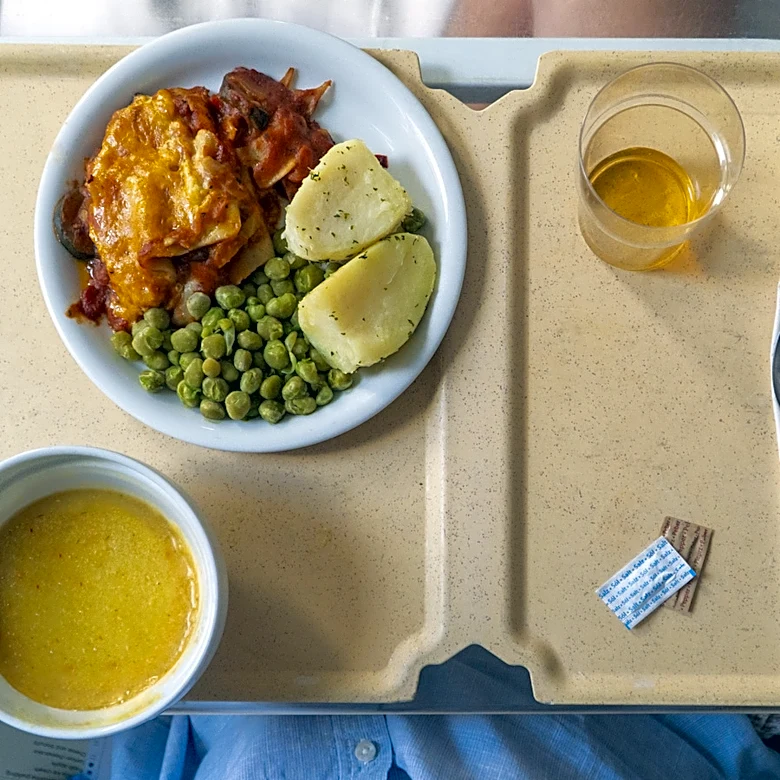 What Hospital Food Looks Like In These 10 Other Countries