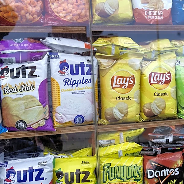 15 Discontinued Potato Chips That Belong Back On Shelves
