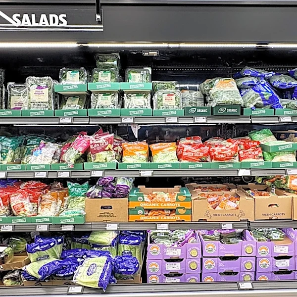 Who Makes Aldi's Salad Kits?