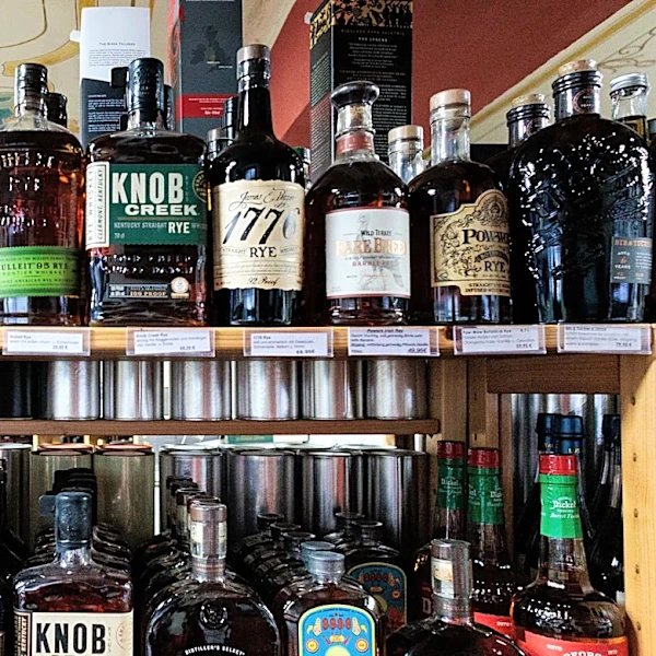 The Types Of Bottles That Raise Red Flags For Bourbon Experts
