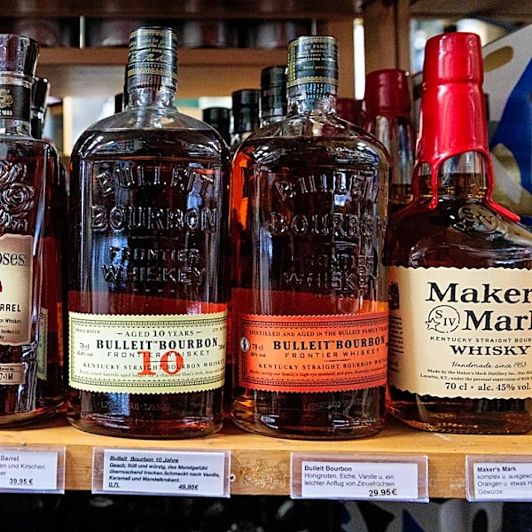 Experts Are Cautious Of Pricey Bourbon If It Lacks This One Thing
