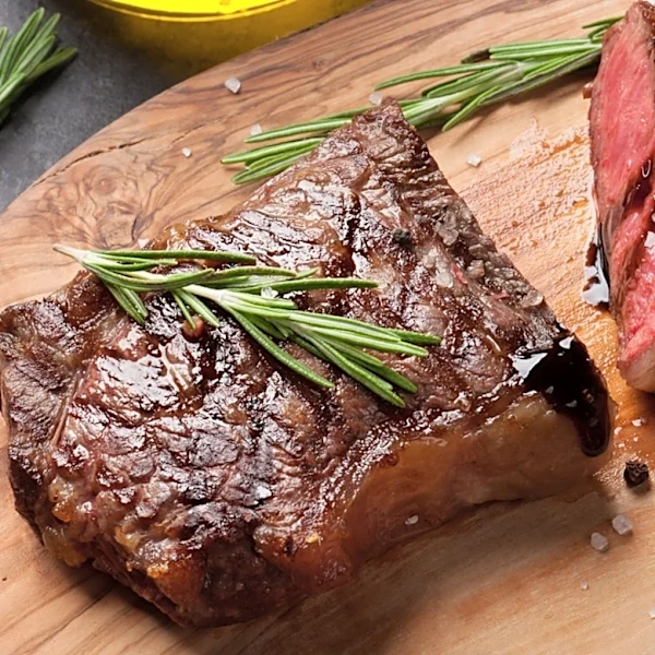 The Hands-Down Best Steakhouse Steak Sauce Comes From A Familiar Chain