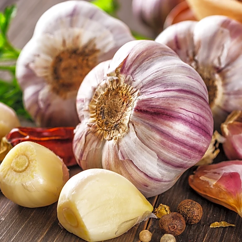 The Mincing Technique One Reddit User Says Is Easier Than Using A Garlic Press