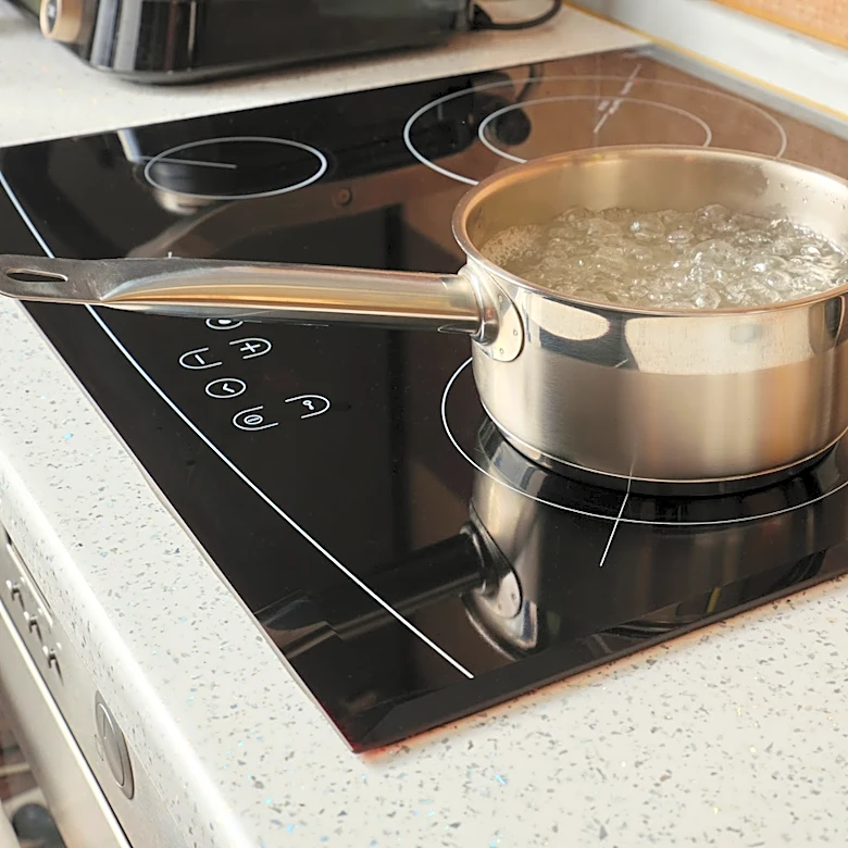 5 Advantages Of Using An Induction Stovetop