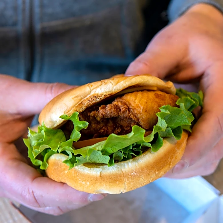 4 Ordering Tips To Get The Best Chick-Fil-A Chicken Deluxe Sandwich