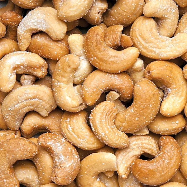 What's The Difference Between Costco's Black Label And Classic Kirkland Signature Cashews?