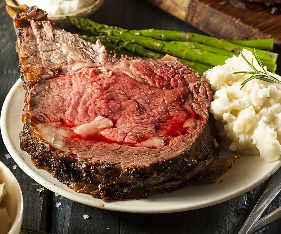 The Hands-Down Best Prime Rib In Pennsylvania Is Hiding At This Inn