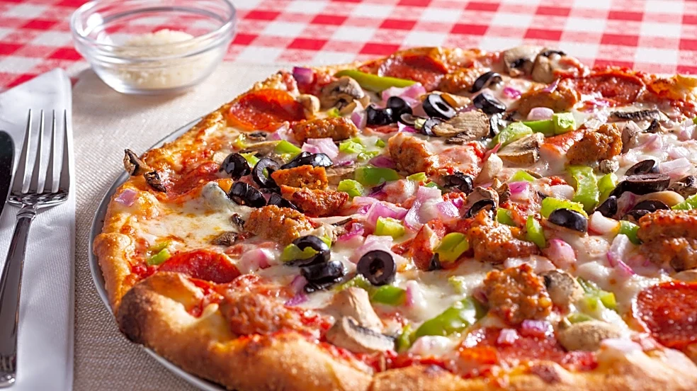 The Famous Italian-American Brand That Makes High-Quality Frozen Pizza