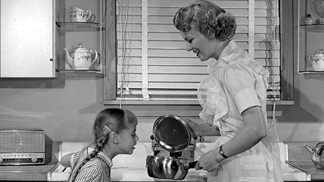 10 Popular Foods From The '50s That Have Vanished