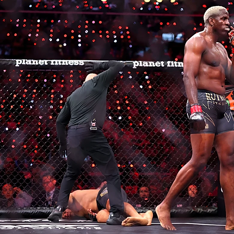Robelis Despaigne re-signs with UFC after first-round KO on Netflix
