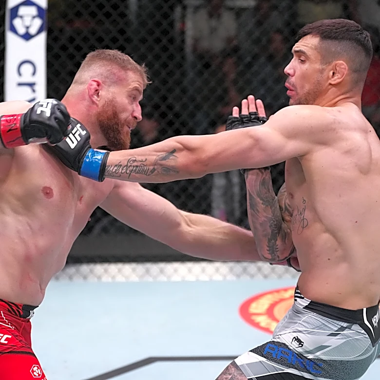 UFC Fight Night 283 pre-event facts: Can Blachowicz, Rakic end career-worst slumps?