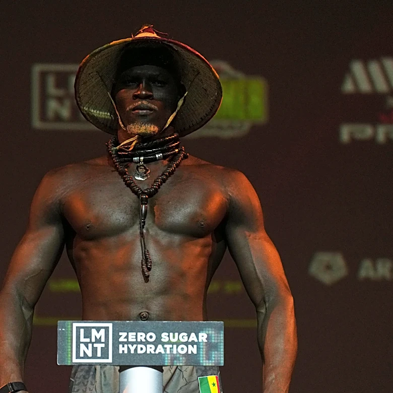 PFL New York video: Moustapha Diakhate brings aura, violence in debut