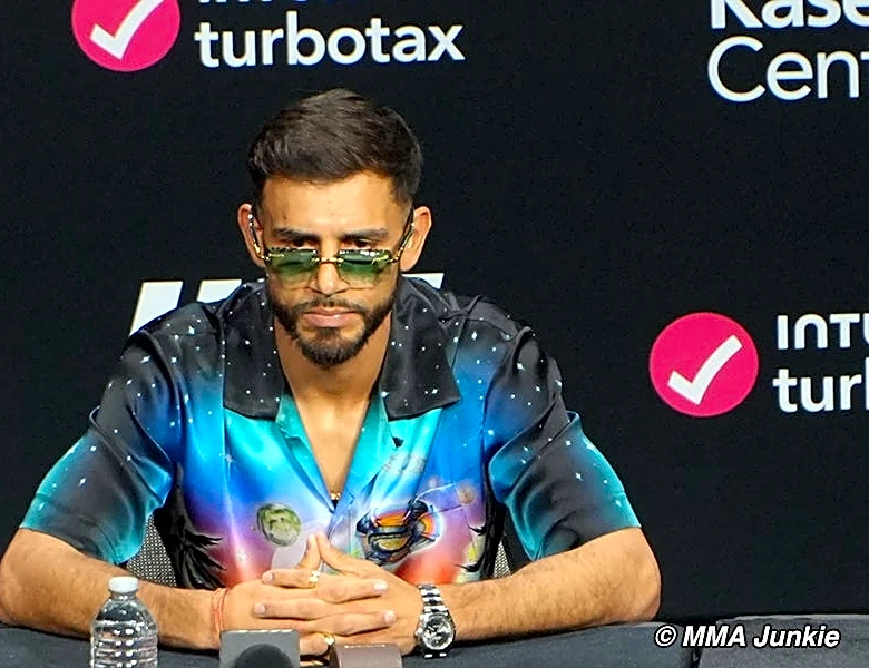 Yair Rodriguez reveals injury forced him out of Noche UFC headliner