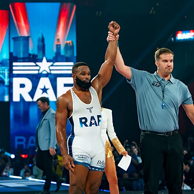 Tyron Woodley confident he'll beat Khamzat Chimaev 'like a drum' in RAF
