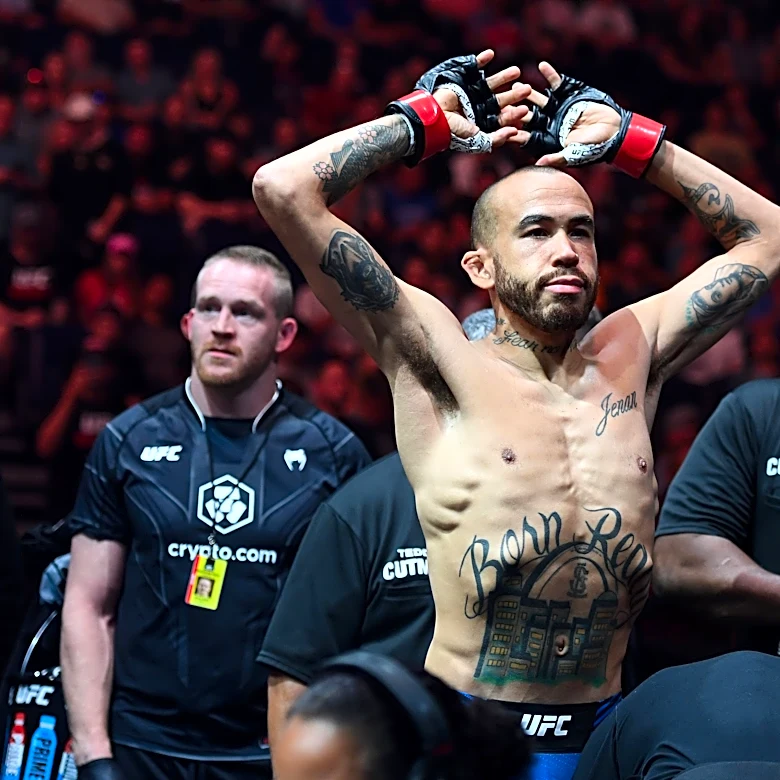 Sean Woodson explains layoff, plans to send division firm reminder at UFC Shanghai