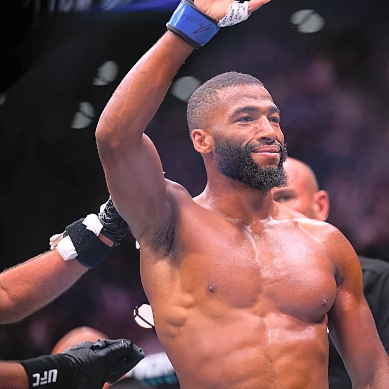 Michael Bisping: Salahdine Parnasse put 'division on notice' in UFC Paris debut