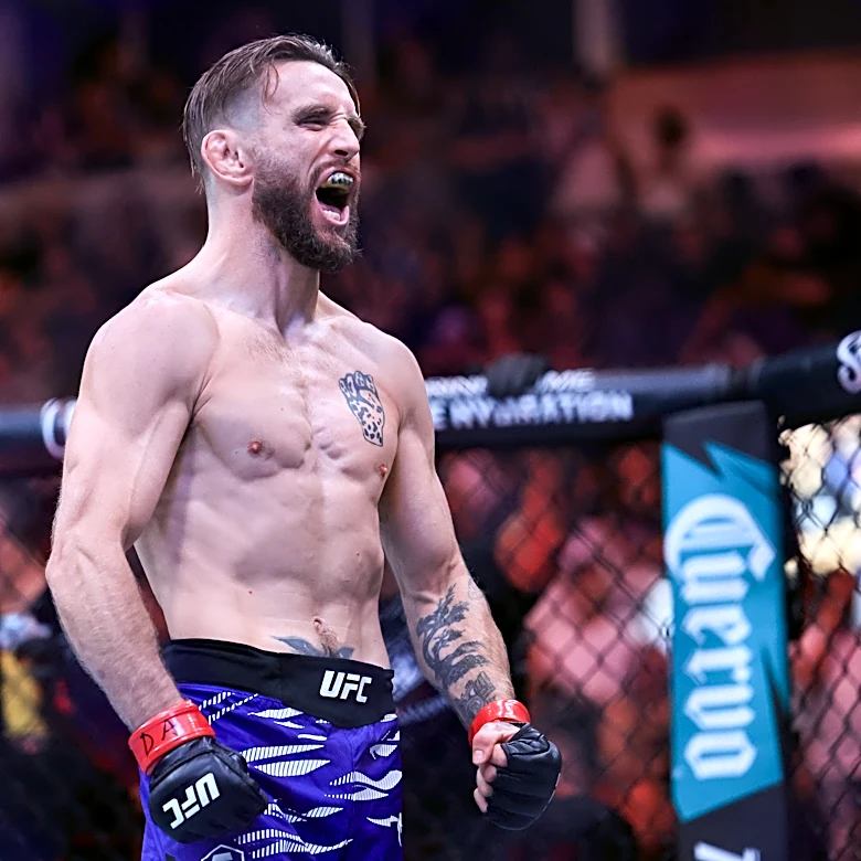 Edgar Chairez not taking Tim Elliott lightly despite age: 'Not an easy fight at all'