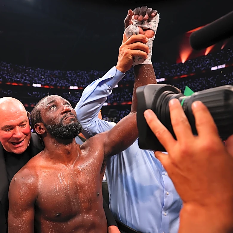 Dana White: Terence Crawford needs 'the right fight' to end retirement