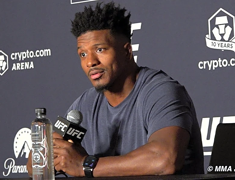 Alonzo Menifield: Firefight with Iwo Baraniewski at UFC 331 could benefit local families