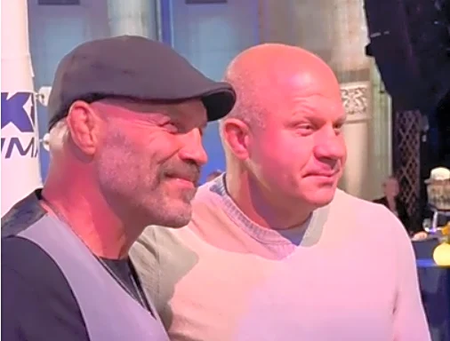 Randy Couture: MMA more akin to WWE, not 'traditional prizefighting'