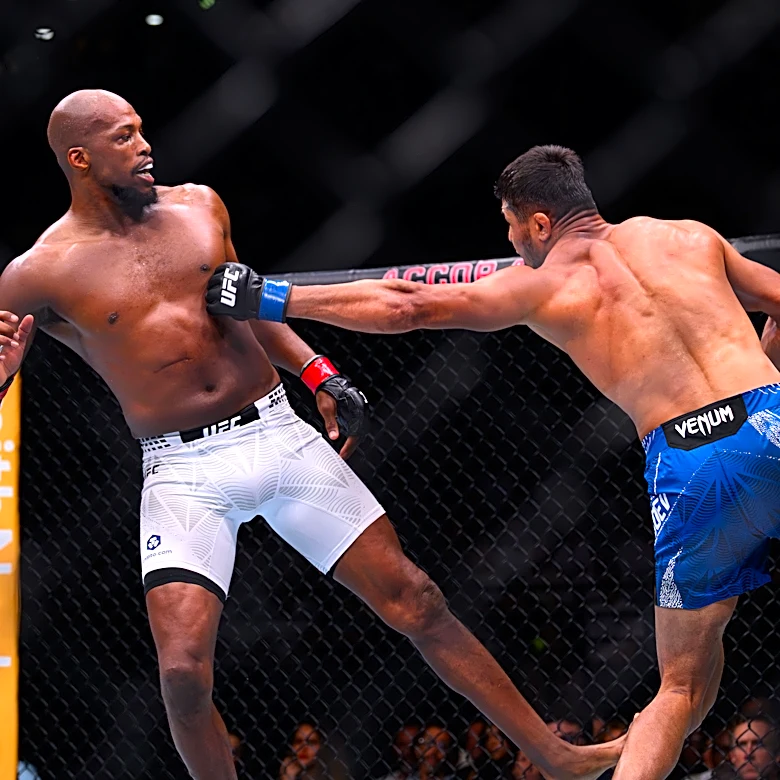 CSAC's Andy Foster explains why he wants oblique kicks removed from MMA