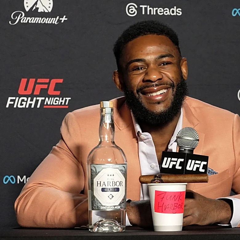 Aljamain Sterling says 'hell no' to Jean Silva title shot