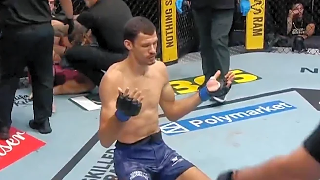 DWCS video: Hulking 6-foot-6 welterweight Luis Francischinelli pounds out Will Rentz