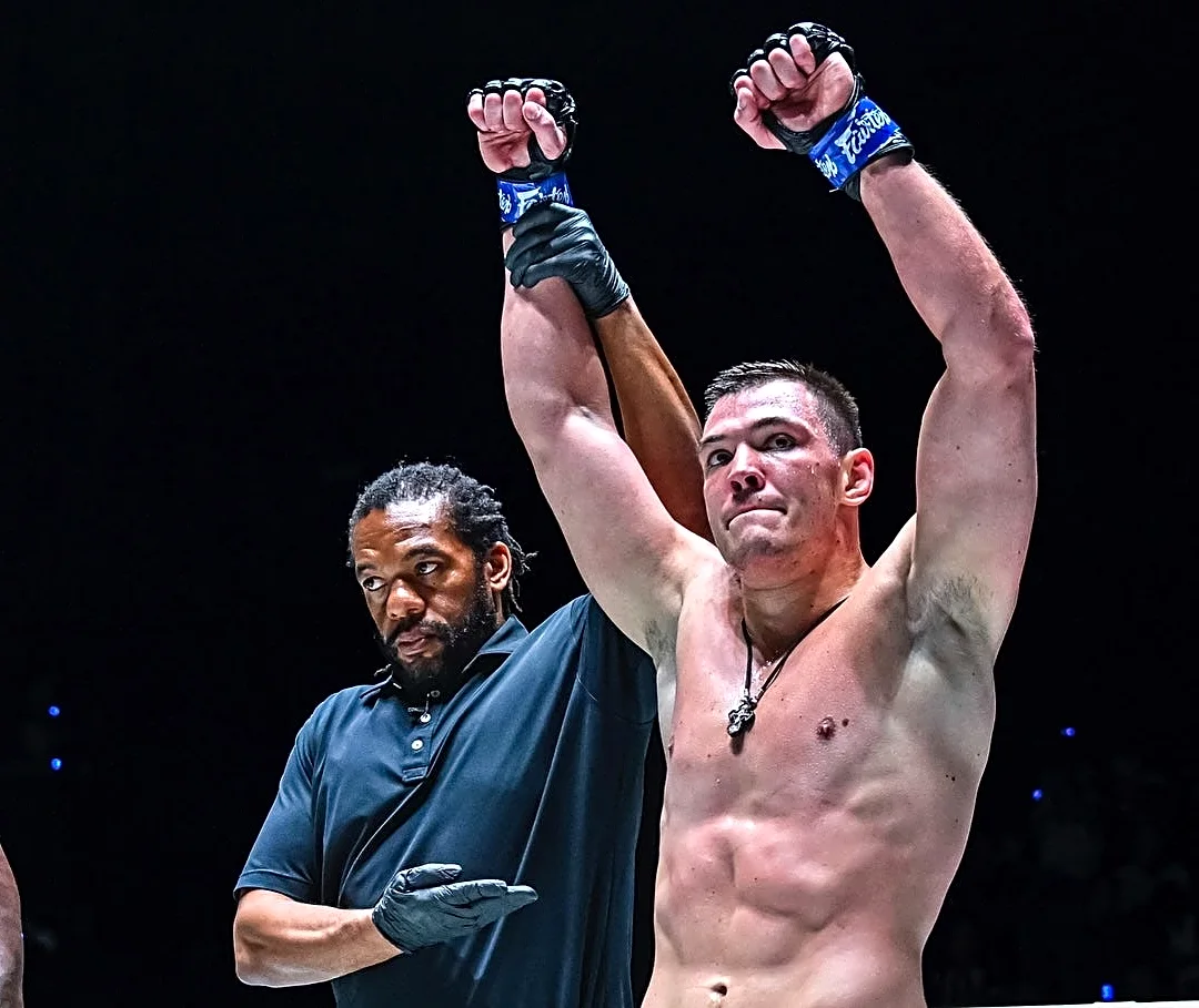 UFC signs Ivan Gnizditskiy