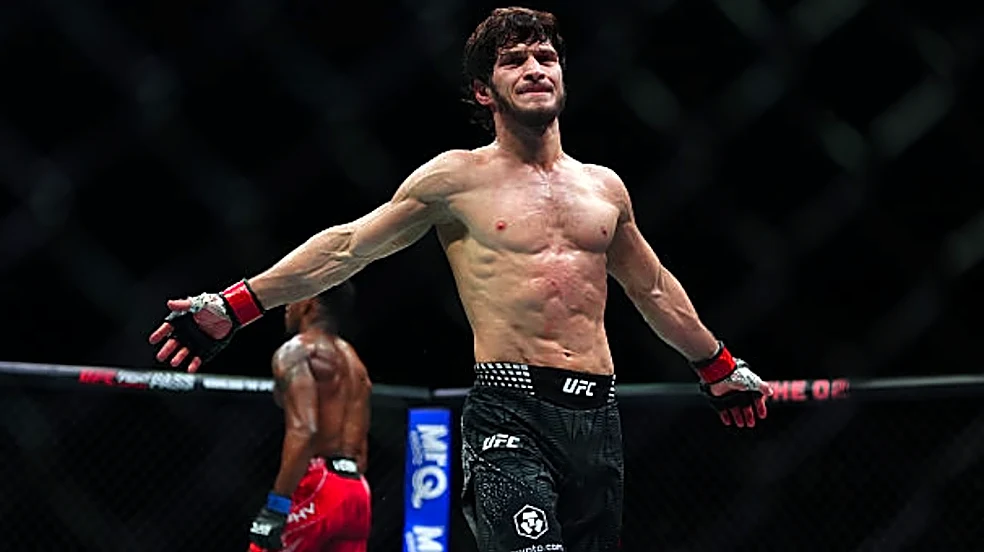 Movsar Evloev OK with Alexander Volkanovski's 5-round confidence at UFC 333