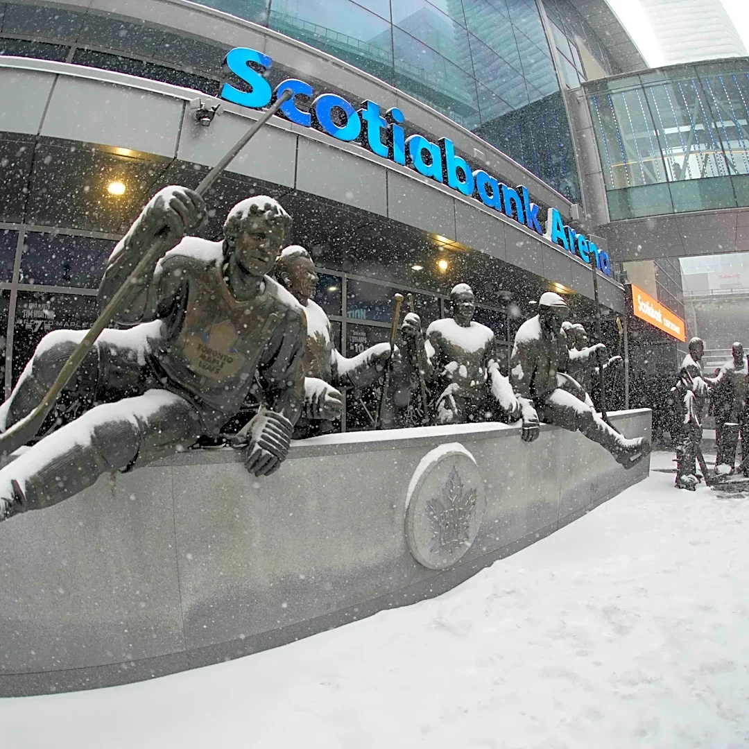 UFC 336 official for Jan. 30 in Toronto