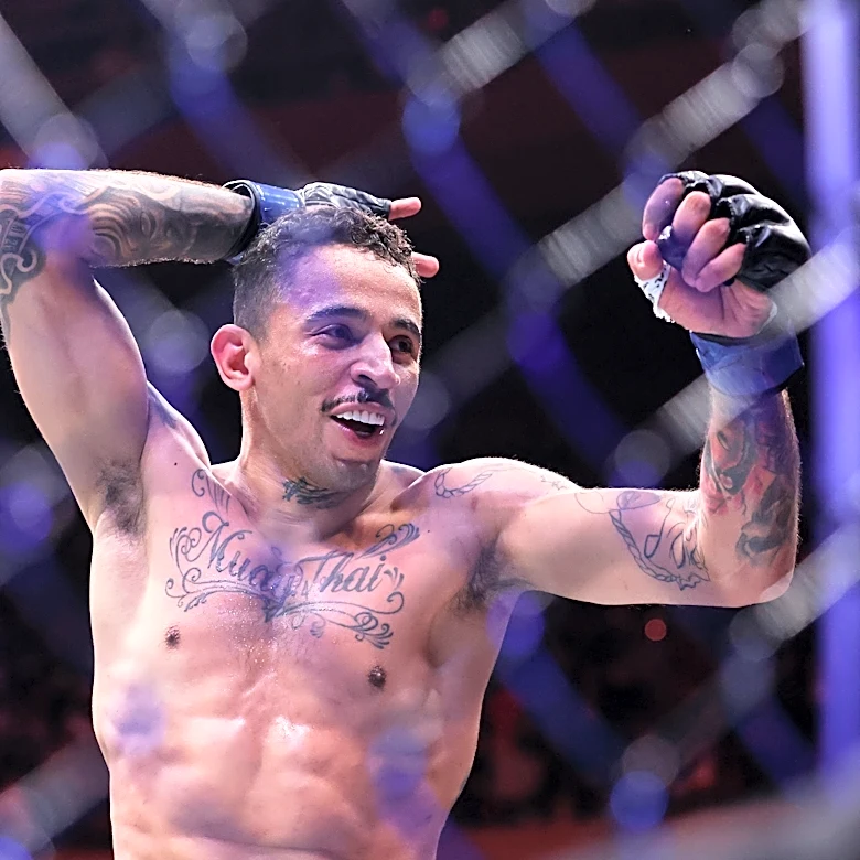 Carlos Prates unloads on Islam Makhachev over passing on UFC 336; champ responds