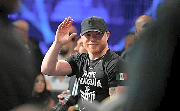 Canelo Alvarez arrives in Saudi Arabia for fight despite travel warning