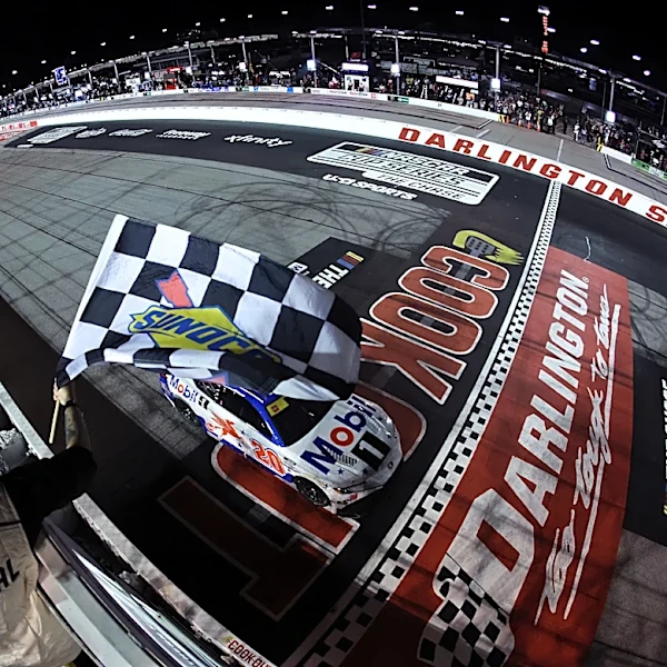 Christopher Bell wins NASCAR Cup race at Darlington in 2026 Chase