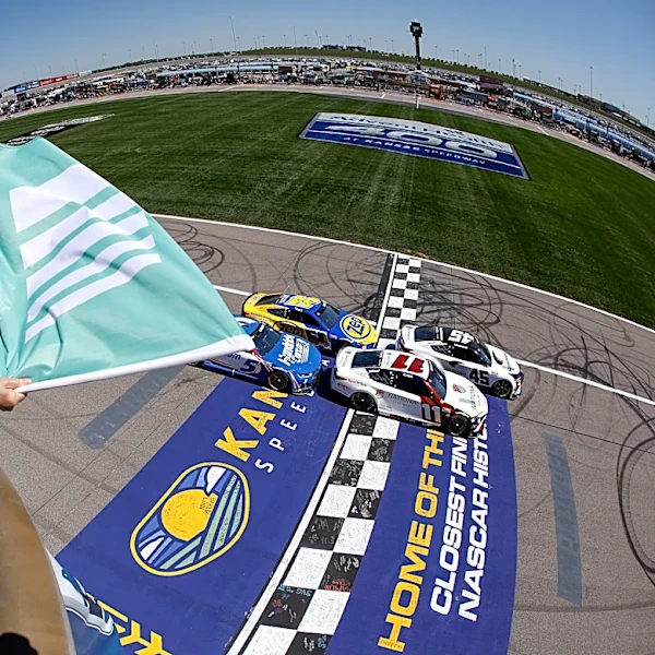 NASCAR reveals green-flag times for Kansas in the 2026 Chase