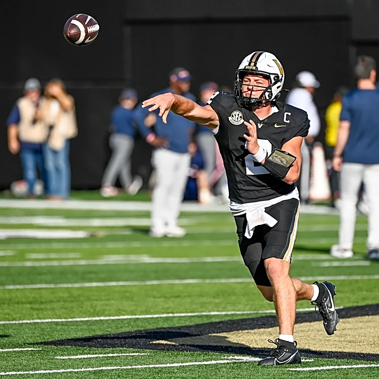 Ravens waiving former Vanderbilt QB Diego Pavia, per report