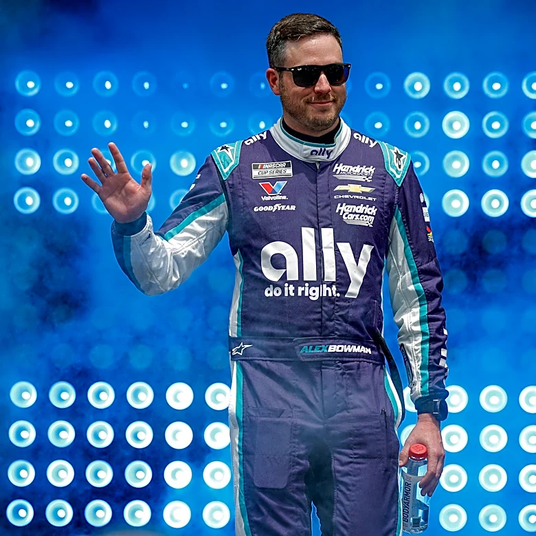 Alex Bowman signs 1-year extension with Hendrick, retiring after 2027 NASCAR Cup season