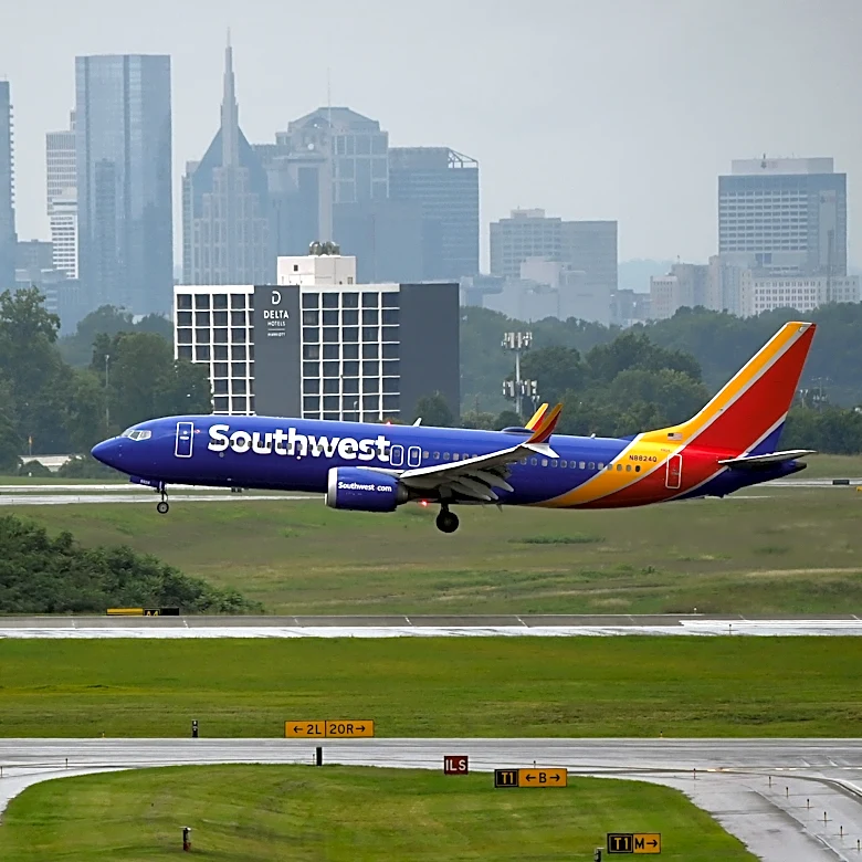 ICE detains Southwest flight attendant at Nashville airport; fundraiser says asylum case is pending