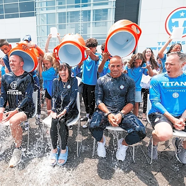 What Amy Adams Strunk said during Titans ALS Ice Bucket Challenge