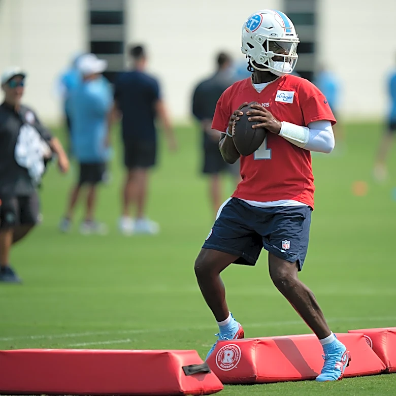 What I saw from Cam Ward on Day 1 of Titans training camp